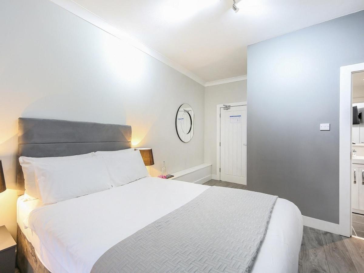 The Westerly London Exterior photo